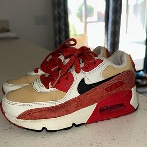 Nike Air Maxs